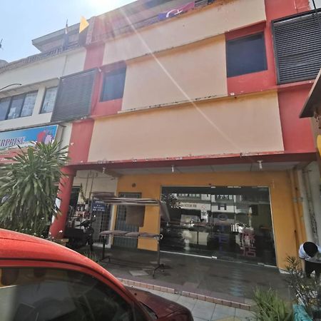 Super Oyo 90086 My Seven Days Inn Τζόχορ Μπάχρου Εξωτερικό φωτογραφία