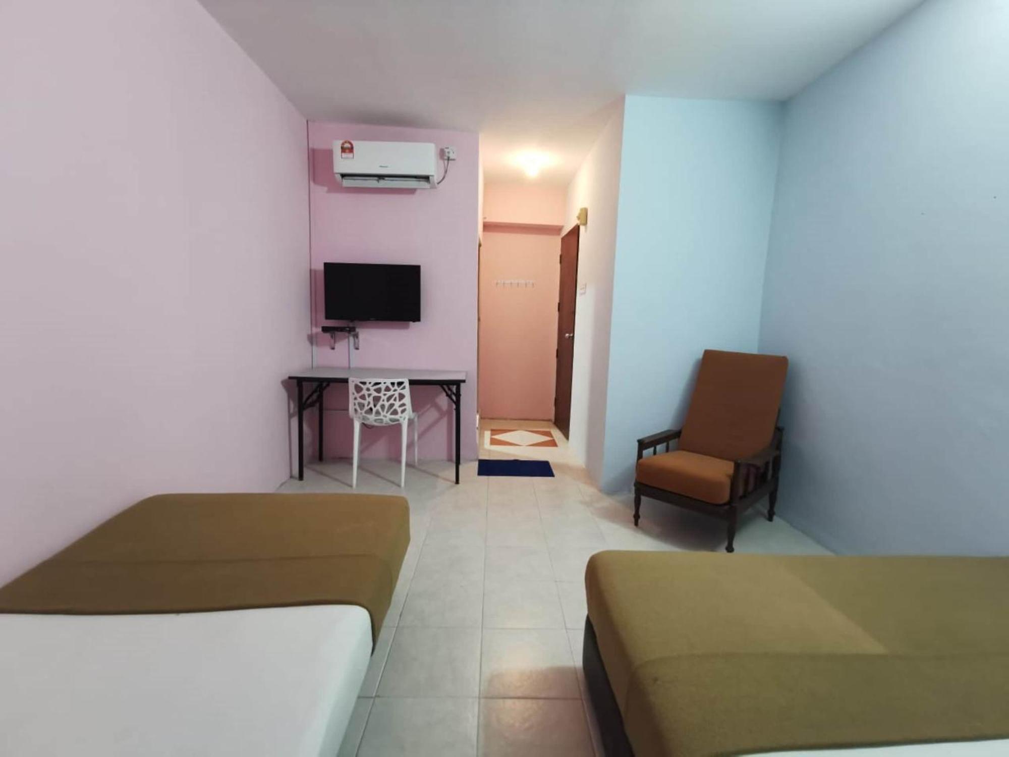 Super Oyo 90086 My Seven Days Inn Τζόχορ Μπάχρου Εξωτερικό φωτογραφία